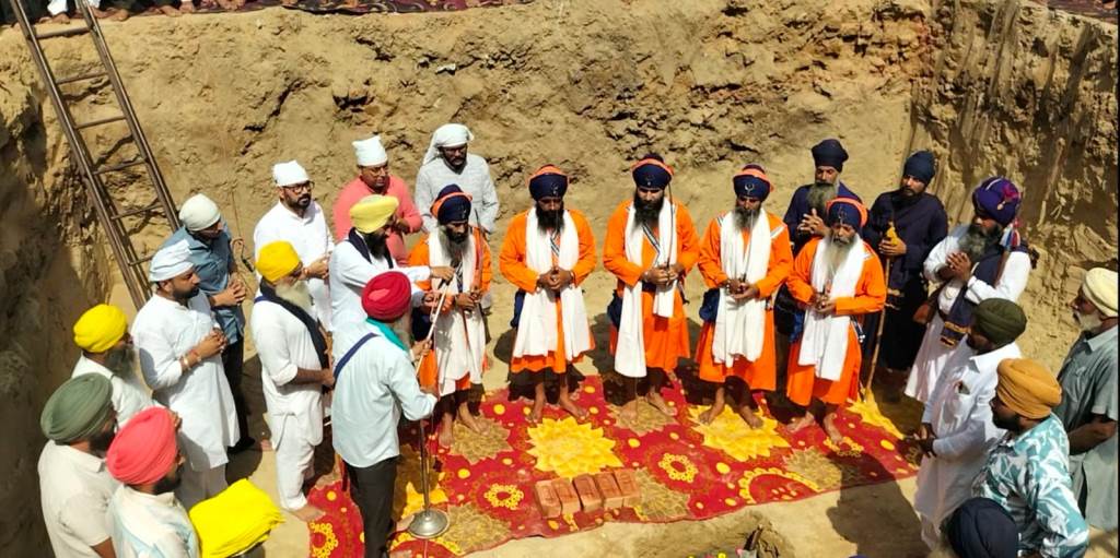 ਗੁਰਦੁਆਰਾ ਗੋਬਿੰਦਪੁਰਾ ਸਾਹਿਬ ਕੋਕੋਮਾਜਰੀ ਵਿਖੇ ਨਵੇਂ ਦਰਬਾਰ ਸਾਹਿਬ ਦੀ ਉਸਾਰੀ ਦਾ ਕੰਮ ਹੋਇਆ ਸ਼ੁਰੂ